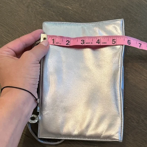 Stuart Weitzman Elegant Women's Vintage Handbag. - Picture 8 of 9